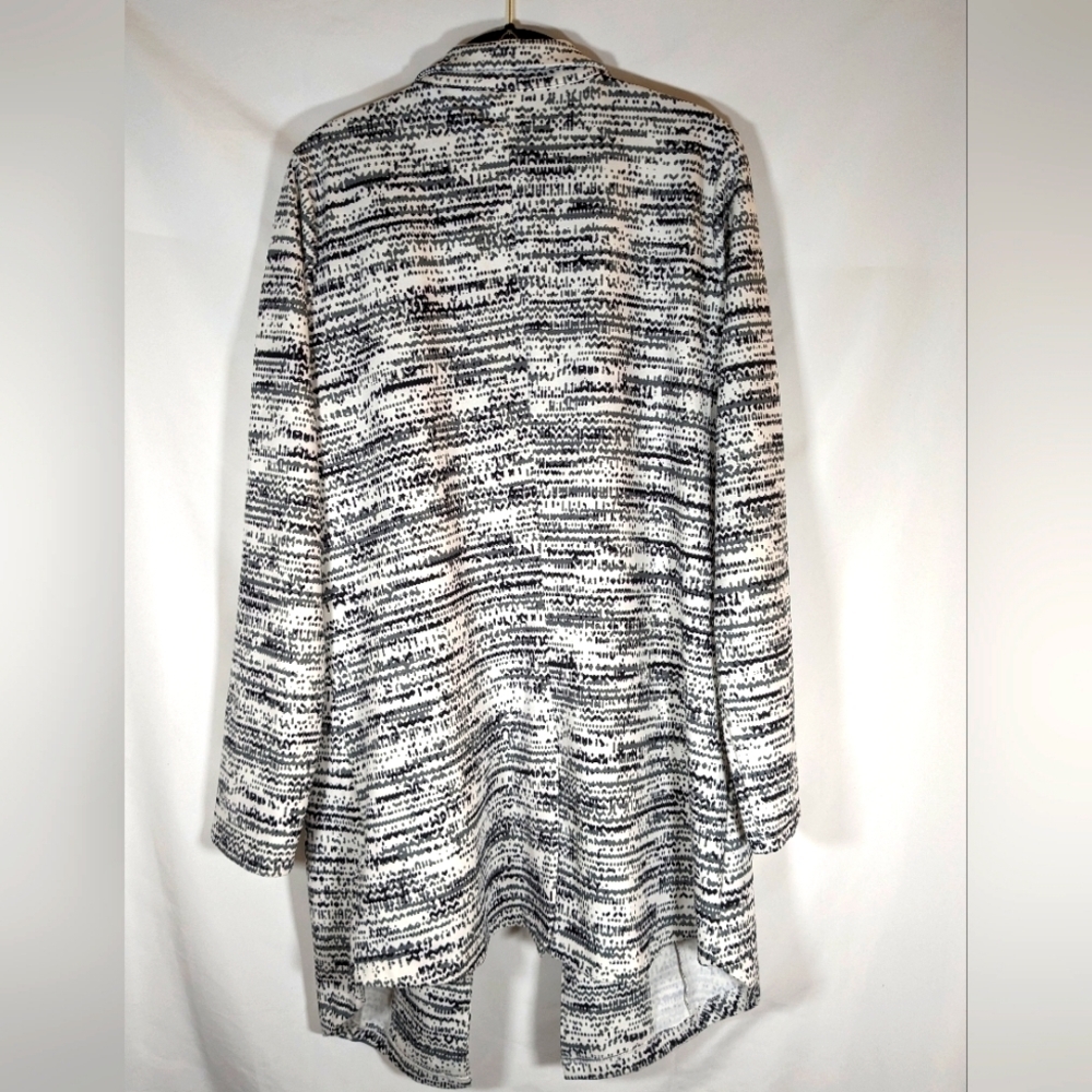 Lularoe Gwen Blazer Open Front Size Large - image 3